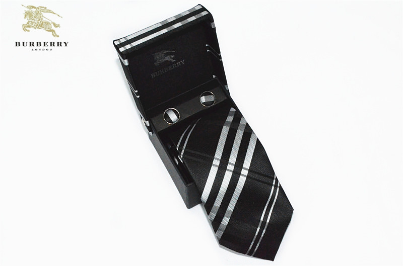 Cravatta Burberry Per Uomo Modello 15